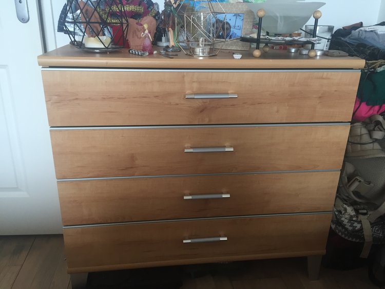 commode.jpg