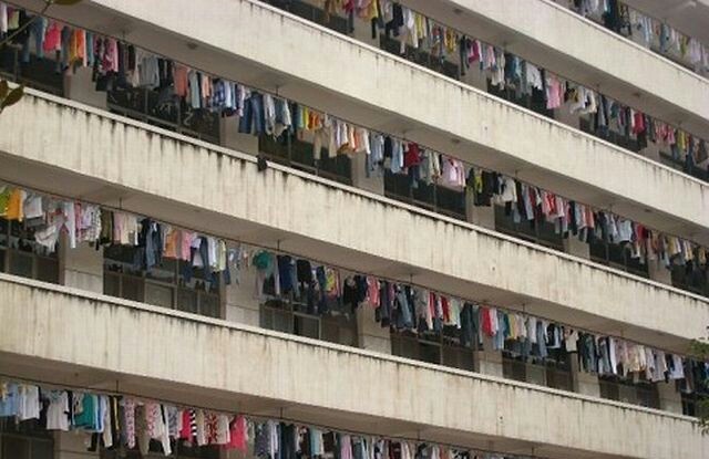 LINGE AU BALCON 1
