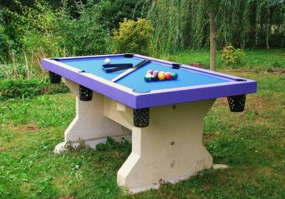 table-jeu-billard-en-beton--photo-1_1t1.jpg